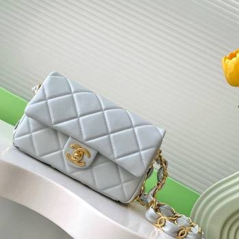 Chanel Lambskin Small Flap Bag with CC Chain Light Grey 2024 AS5174 (yezi-241207051)