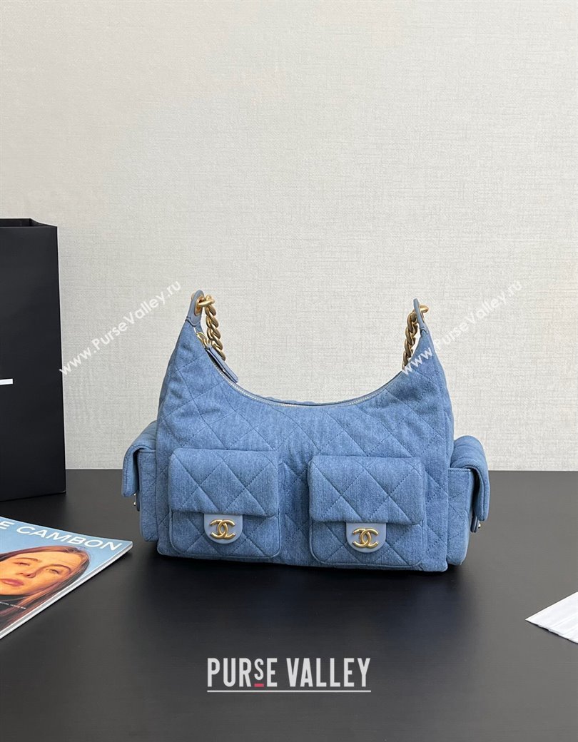 Chanel Washed Denim Maxi Hobo Bag AS5302 Light Blue 2024 1206 (yezi-241206016)