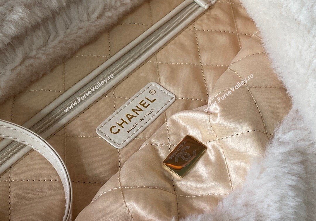 Chanel 22 Shearling Shopping Bag AS3261 White 2024 TOP (SM-241209028)