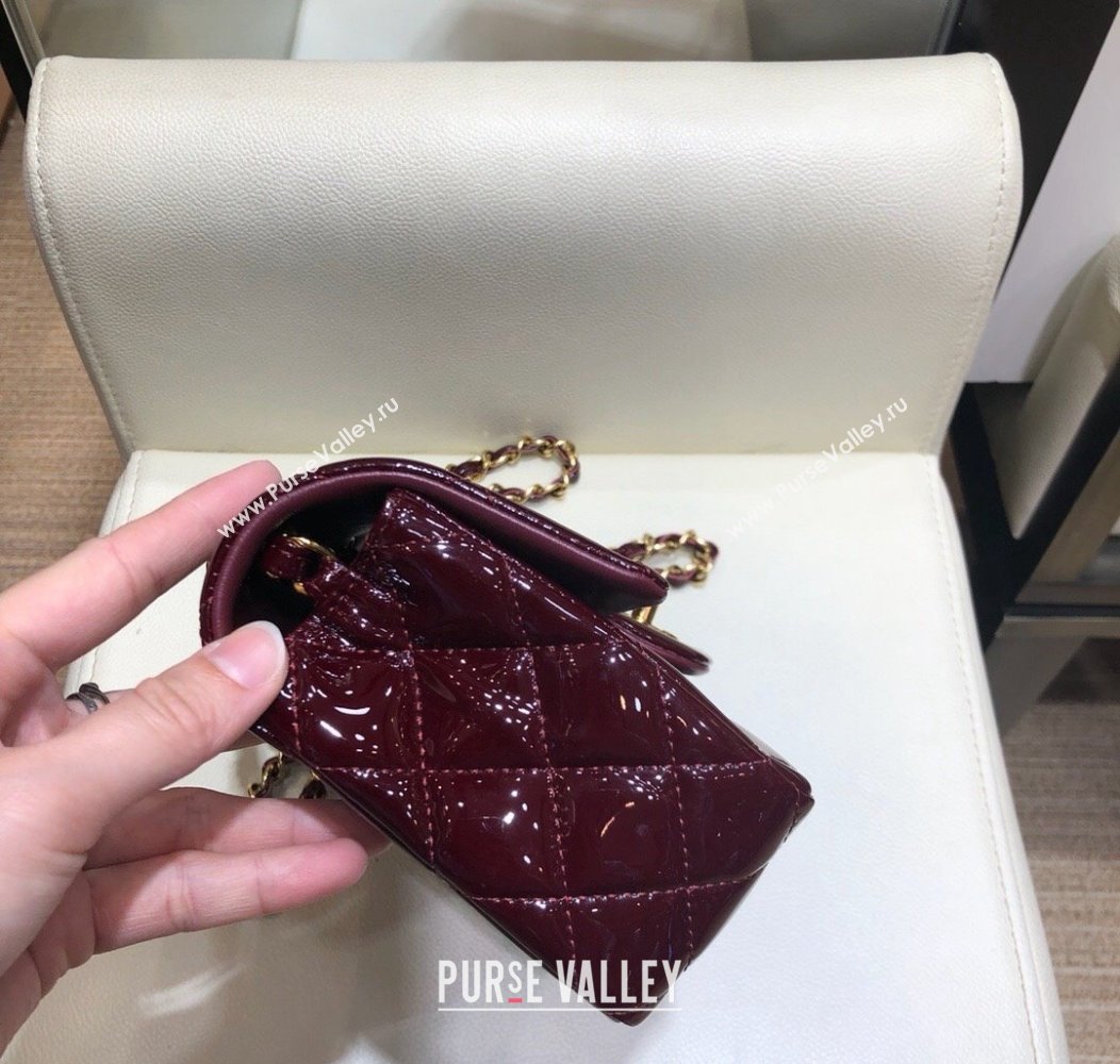 Chanel Patent Calfskin Classic Mini Flap bag A01116 Dark Burgundy 2024 1209 (SM-241209050)