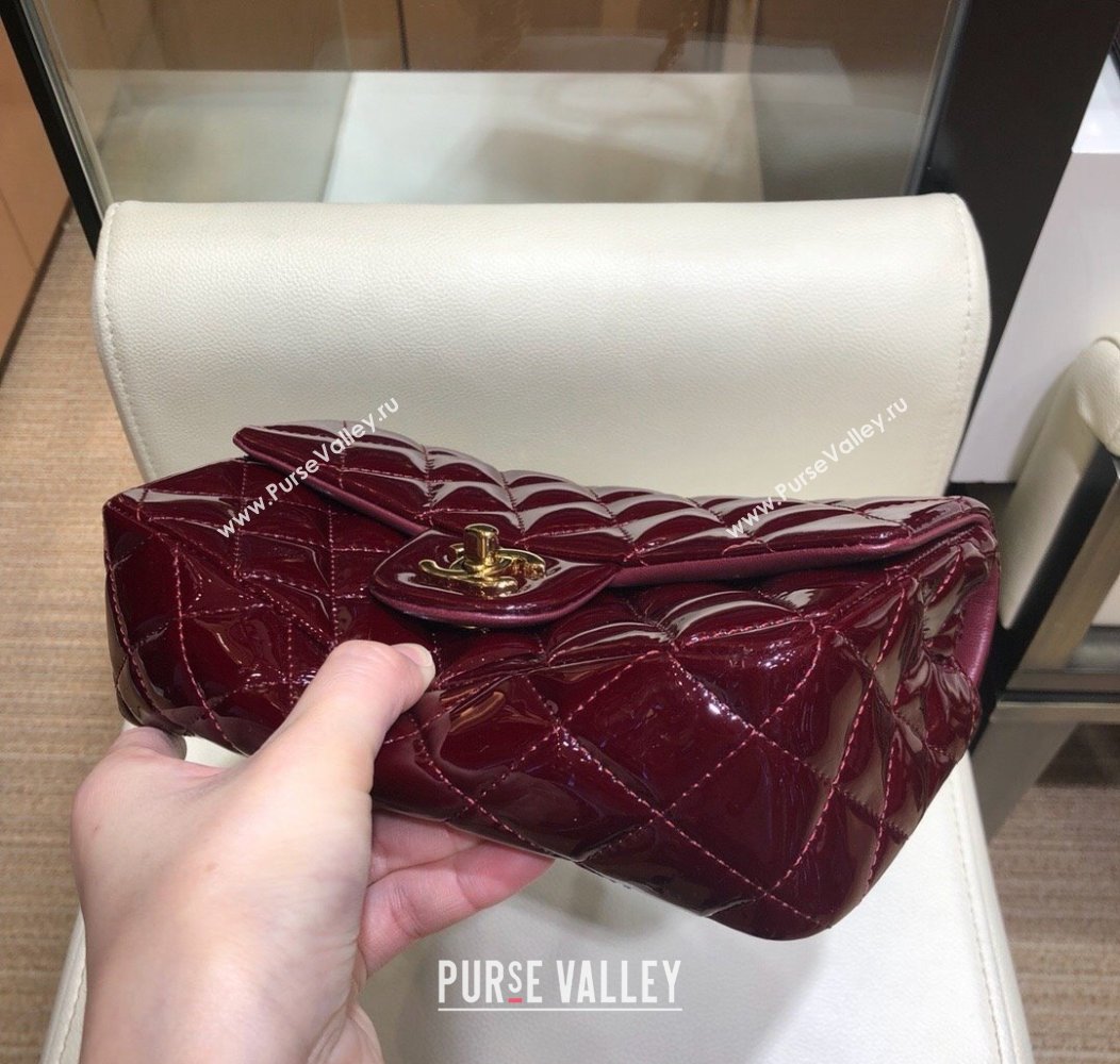 Chanel Patent Calfskin Classic Mini Flap bag A01116 Dark Burgundy 2024 1209 (SM-241209050)