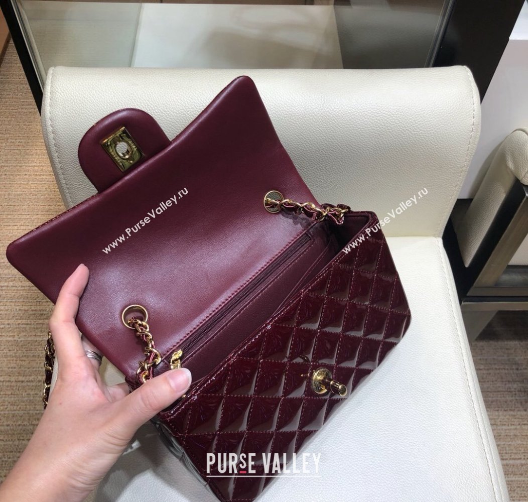 Chanel Patent Calfskin Classic Mini Flap bag A01116 Dark Burgundy 2024 1209 (SM-241209050)