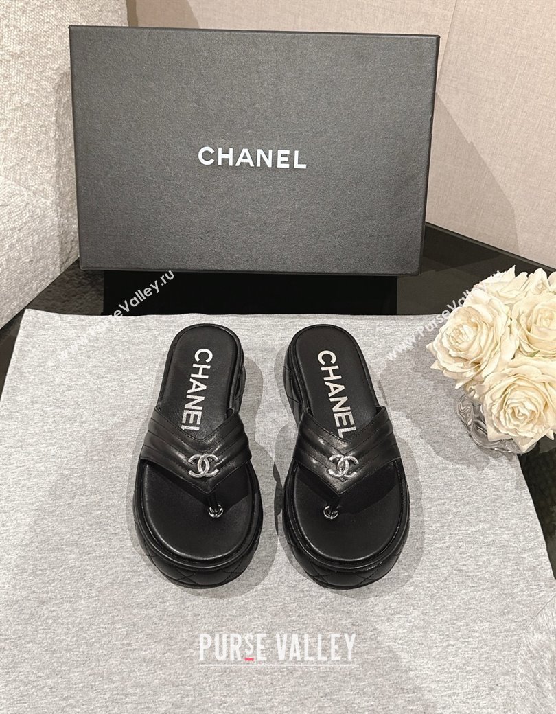 Chanel Chevron Lambskin Platform Thong Slides Sandal 4.5cm Black 2024 G46108 (MD-250102132)