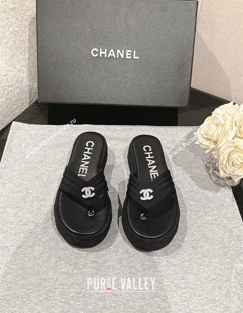 Chanel Chevron Grosgrain Platform Thong Slides Sandal 4.5cm Black 2024 G46108 (MD-250102134)