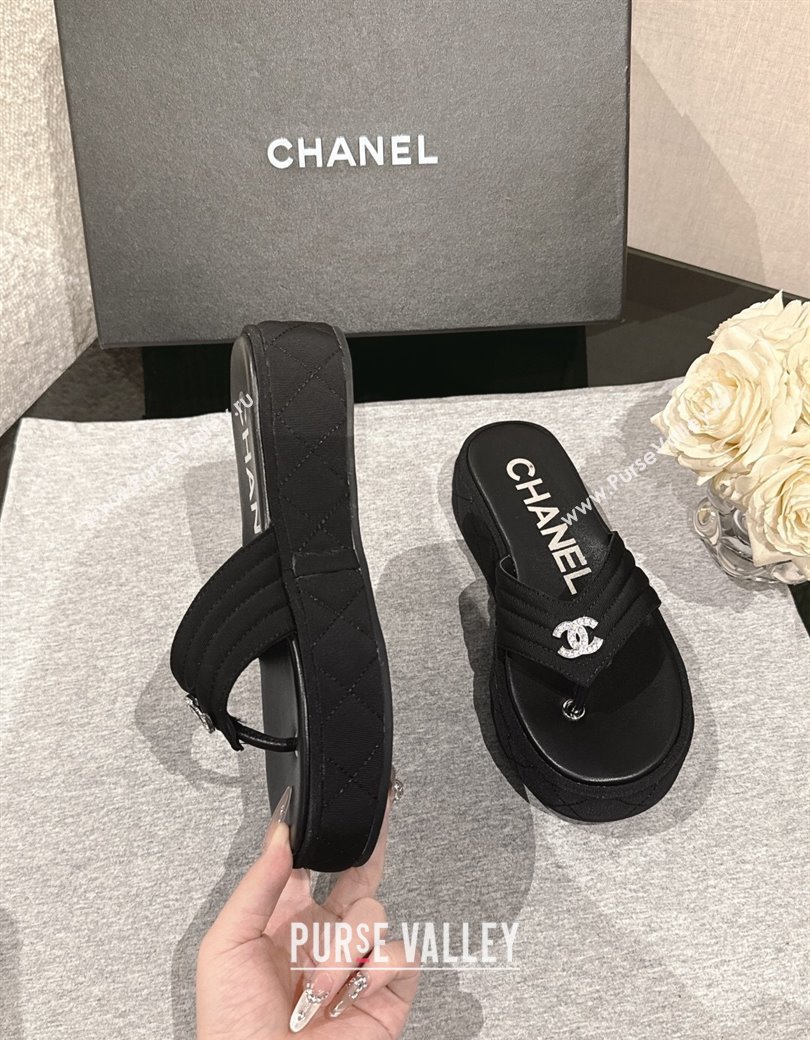 Chanel Chevron Grosgrain Platform Thong Slides Sandal 4.5cm Black 2024 G46108 (MD-250102134)