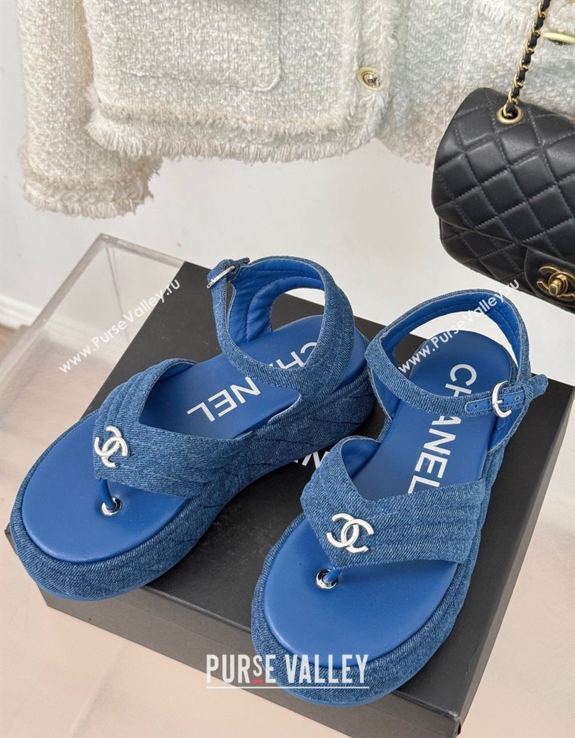 Chanel Chevron Denim Platform Thong Sandals 4.5cm Blue 2024 G46108 (MD-250102123)