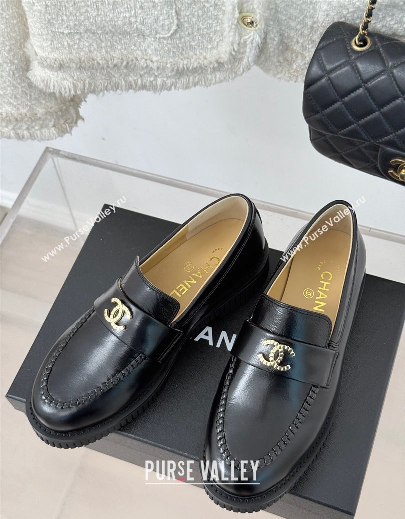Chanel Shiny Calfskin Leather Loafers with Metal-Tone CC G46112 Black 2024 (MD-250103016)