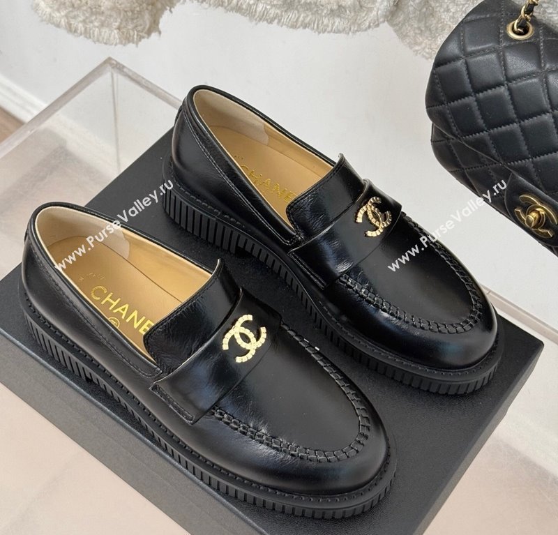 Chanel Shiny Calfskin Leather Loafers with Metal-Tone CC G46112 Black 2024 (MD-250103016)