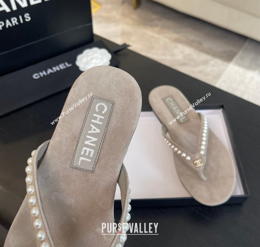 Chanel Suede Flat Thong Slide Sandals with Pearls G46205 Khaki Grey 2024 (MD-240102052)