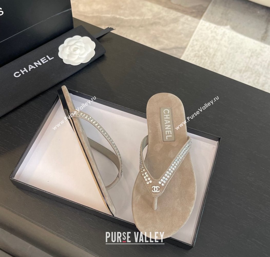 Chanel Suede Flat Thong Slide Sandals with Strass G46205 Khaki Grey 2024 (MD-240102059)