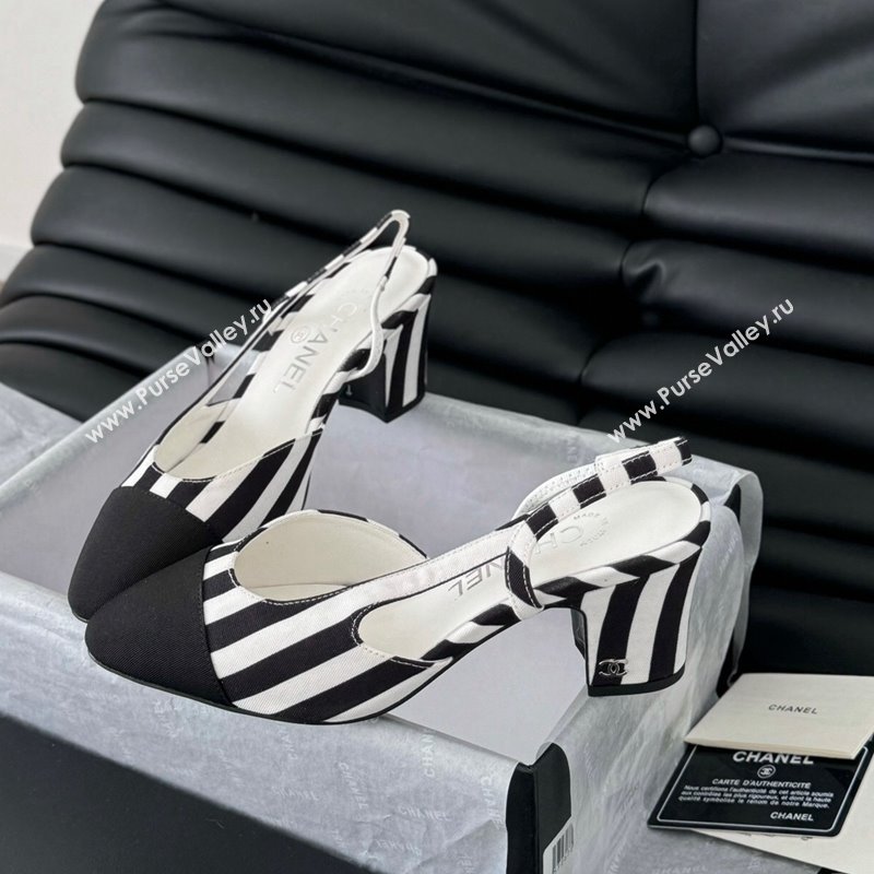 Chanel Striped Fabric Grosgrain Slingback Pumps 6.5cm with Studs G31318 Black/White 2024 0103 (MD-250103107)