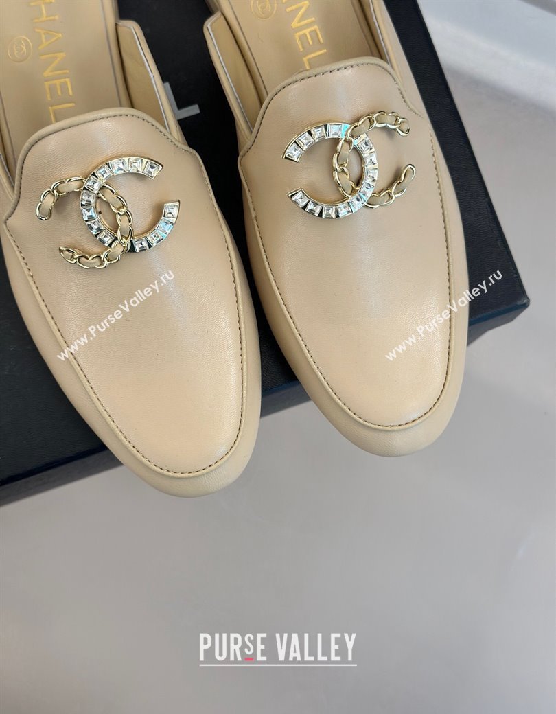 Chanel Lambskin Flat Mules with Strass and Chain CC G46157 Beige 2024 (MD-250102104)