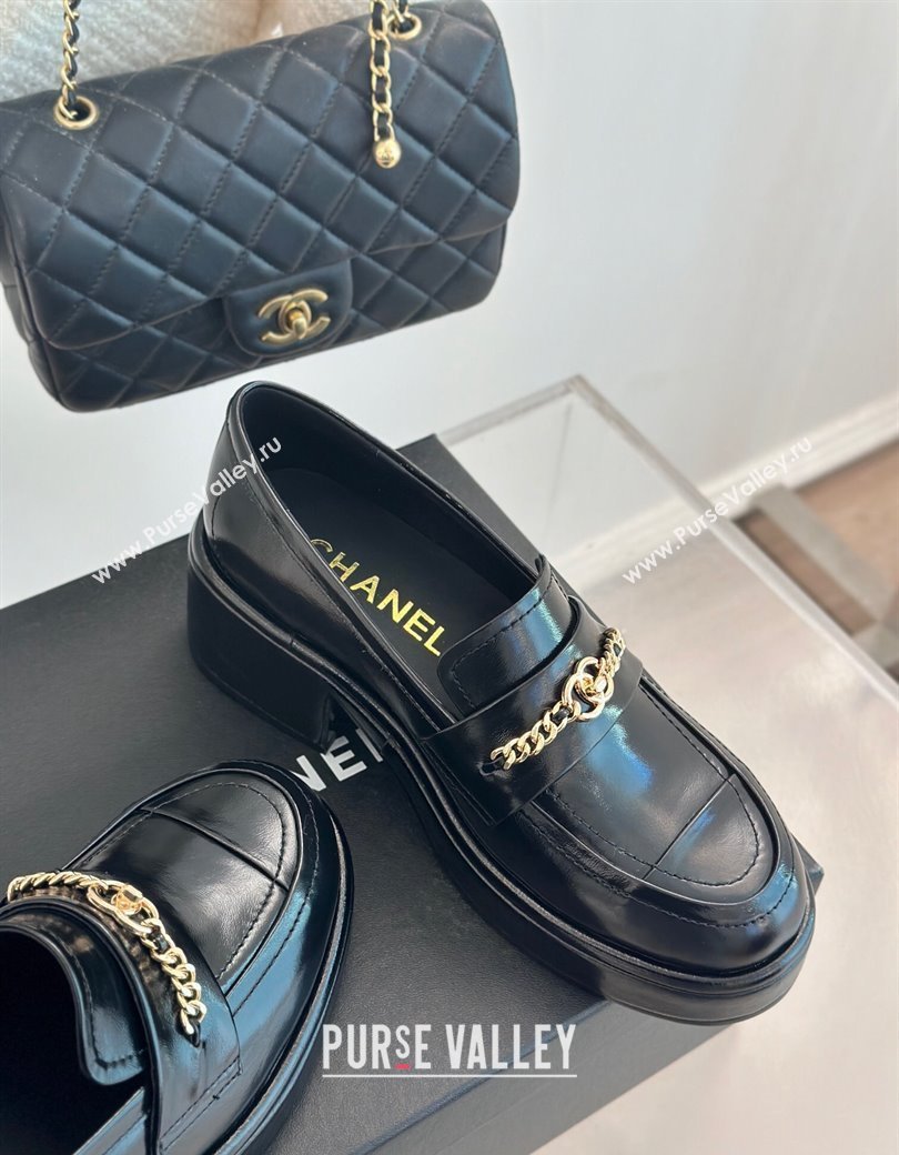 Chanel Oil Calfskin Loafers with Chain Black 2024 G46068 (MD-250103020)