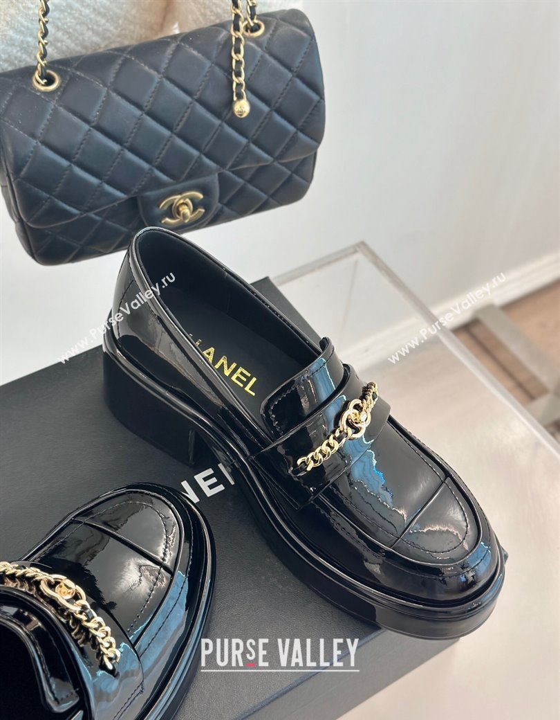 Chanel Patent Calfskin Loafers with Chain Black 2024 G46068 (MD-250103021)