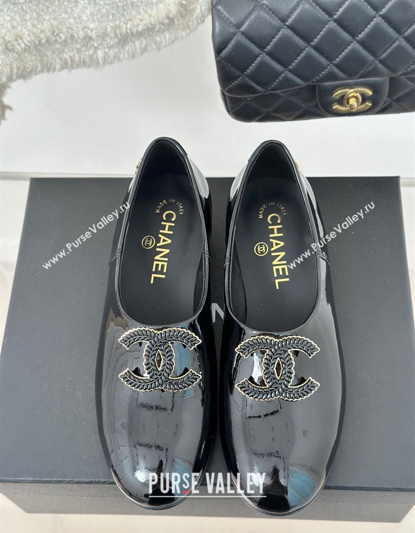 Chanel Patent Calfskin Loafers Flat with CC Black 2025 G46194 (MD-250103038)