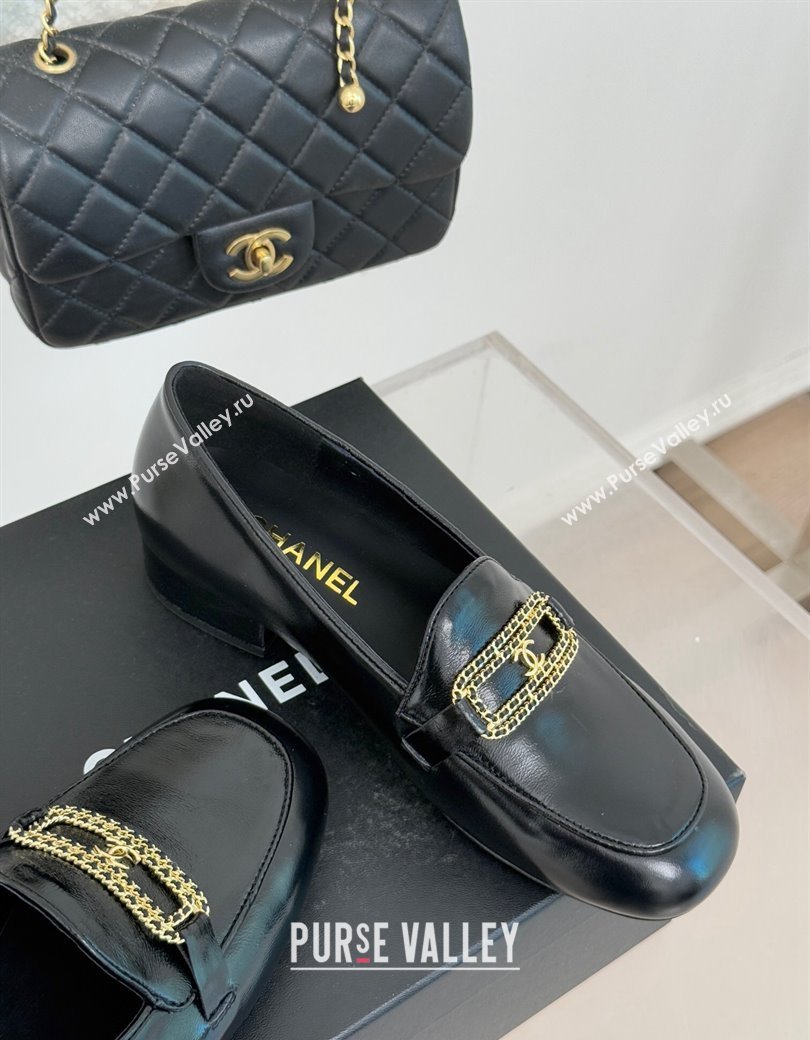 Chanel Shiny Lambskin Loafers with Chain Black 2025 G46113 (MD-250103059)