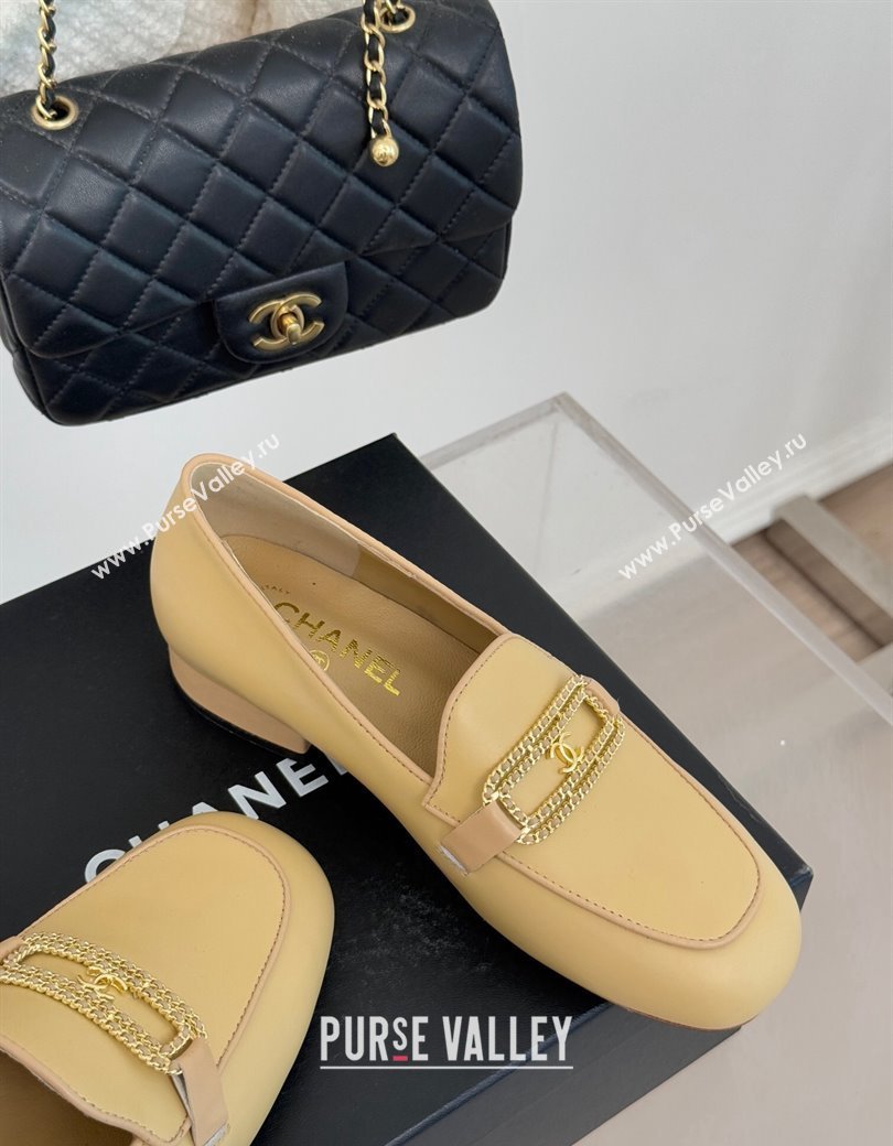 Chanel Lambskin Leather Loafers with Chain Yellow 2025 G46113 (MD-250103060)