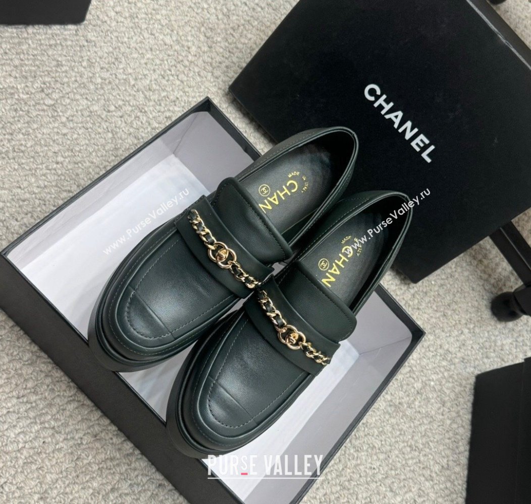 Chanel Calfskin Loafers with Chain Dark Green 2024 G46068 (MD-250103024)