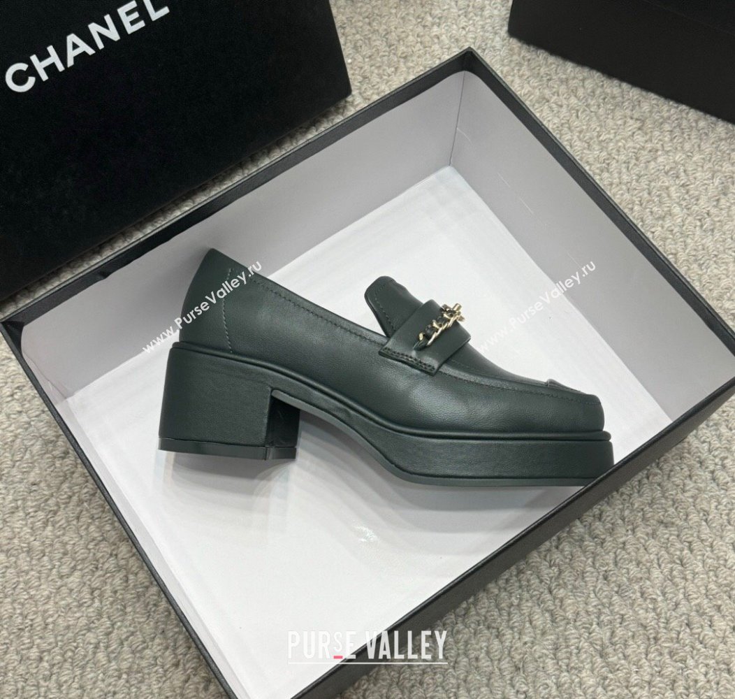 Chanel Calfskin Loafers with Chain Dark Green 2024 G46068 (MD-250103024)