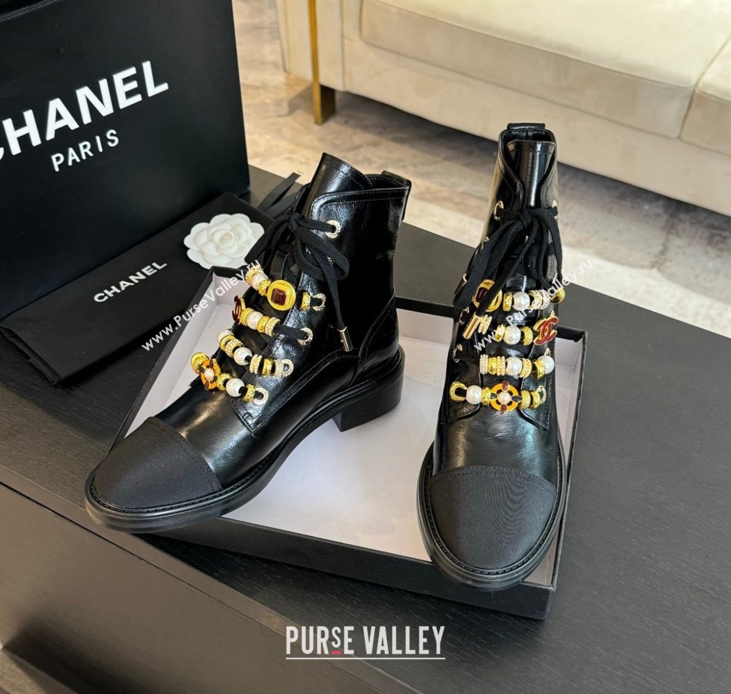 Chanel Crumpled Shiny Calfskin Grosgrain Ankle Boots with Beads Charm Black 2024 (MD-250103067)