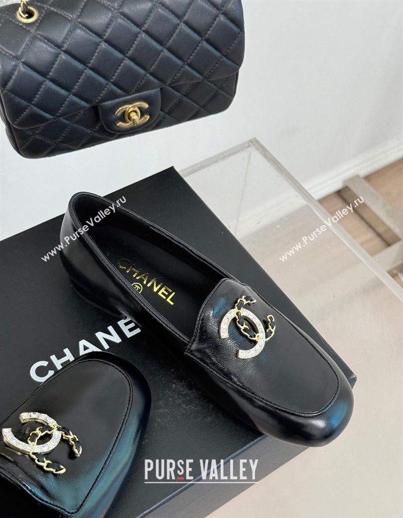 Chanel Shiny Calfskin Loafers with Strass and Chain CC G46157 Black 2024 (MD-250102088)