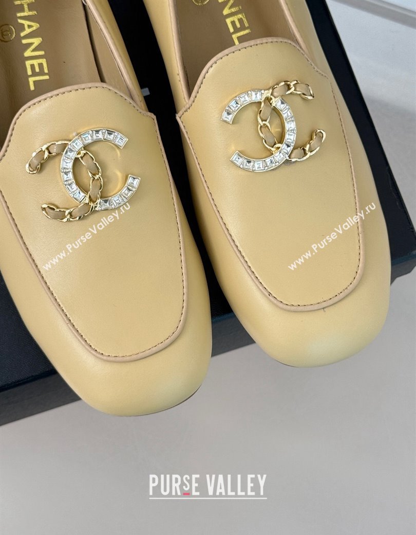 Chanel Lambskin Loafers with Strass and Chain CC G46157 Yellow 2024 (MD-250102090)