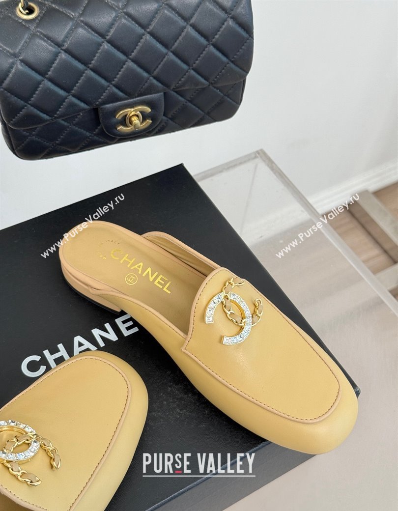 Chanel Lambskin Flat Mules with Strass and Chain CC G46157 Yellow 2024 (MD-250102100)