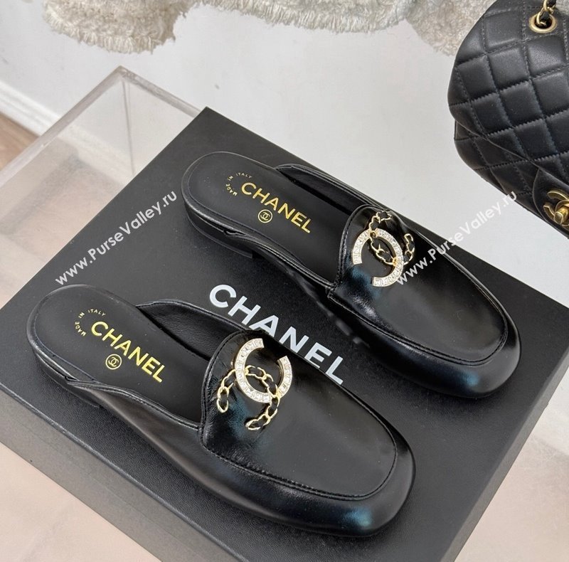 Chanel Shiny Calfskin Flat Mules with Strass and Chain CC G46157 Black 2024 (MD-250102102)