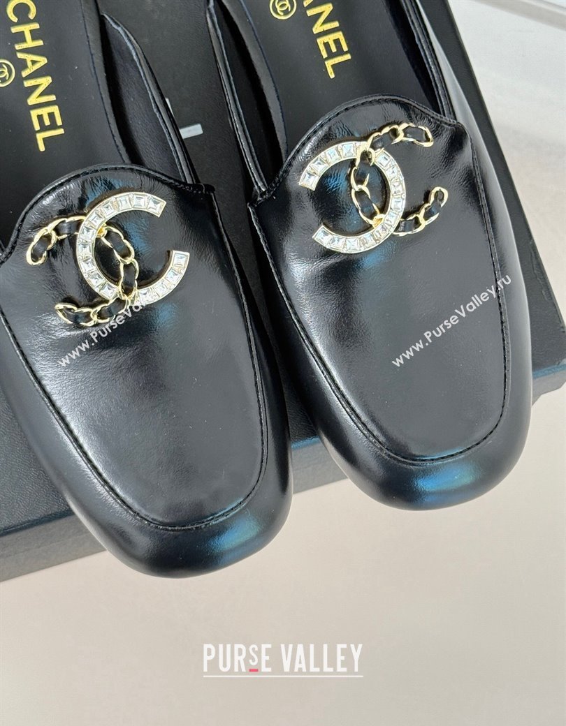 Chanel Shiny Calfskin Flat Mules with Strass and Chain CC G46157 Black 2024 (MD-250102102)