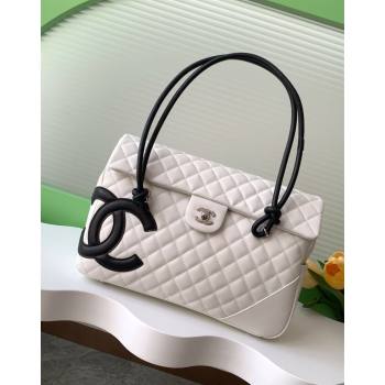 Chanel Quilted Calfskin Airport Flap Bag with Maxi CC White/Black2 2025 AS6338 (yezi-250111050)