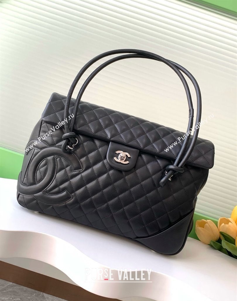 Chanel Quilted Calfskin Airport Flap Bag with Maxi CC Black1 2025 AS6338 (yezi-250111052)