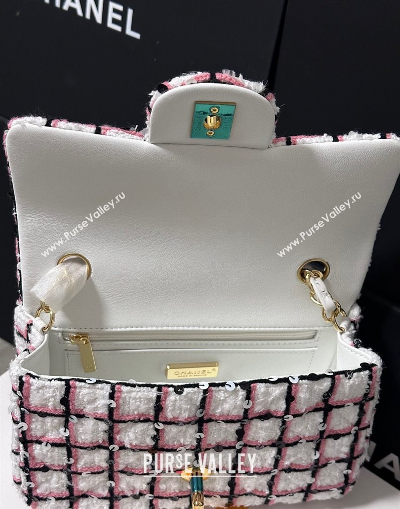Chanel Check Tweed Classic Mini Flap Bag with Sequins A69900 White/Pink/Black 2025 (yezi-250113007)
