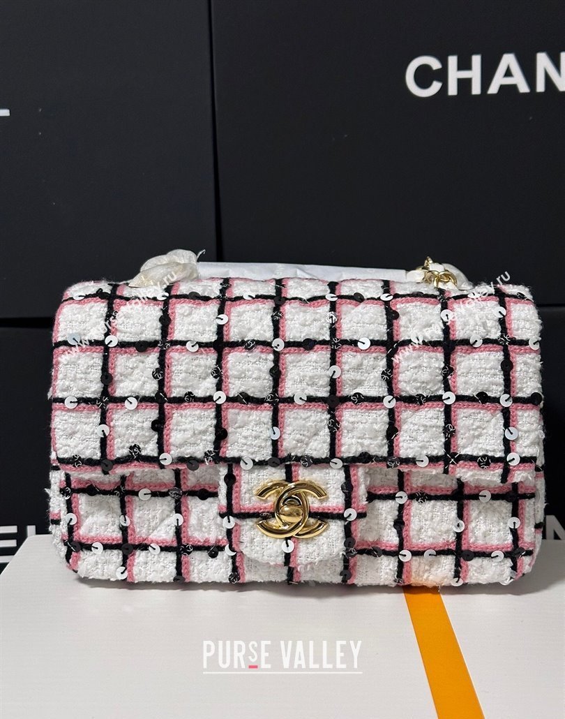 Chanel Check Tweed Classic Mini Flap Bag with Sequins A69900 White/Pink/Black 2025 (yezi-250113007)
