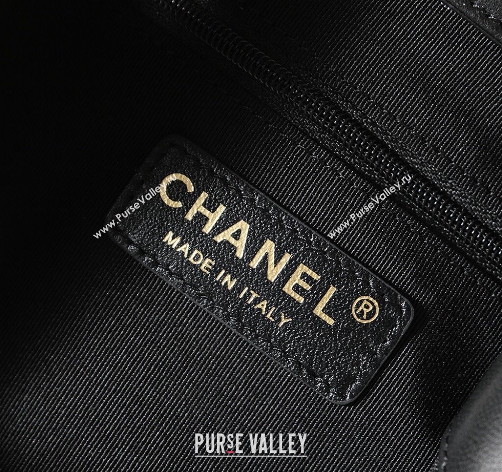 Chanel Quilted Suede and Calfskin Hobo Bag Yellow/Black 2025 (yezi-250113037)