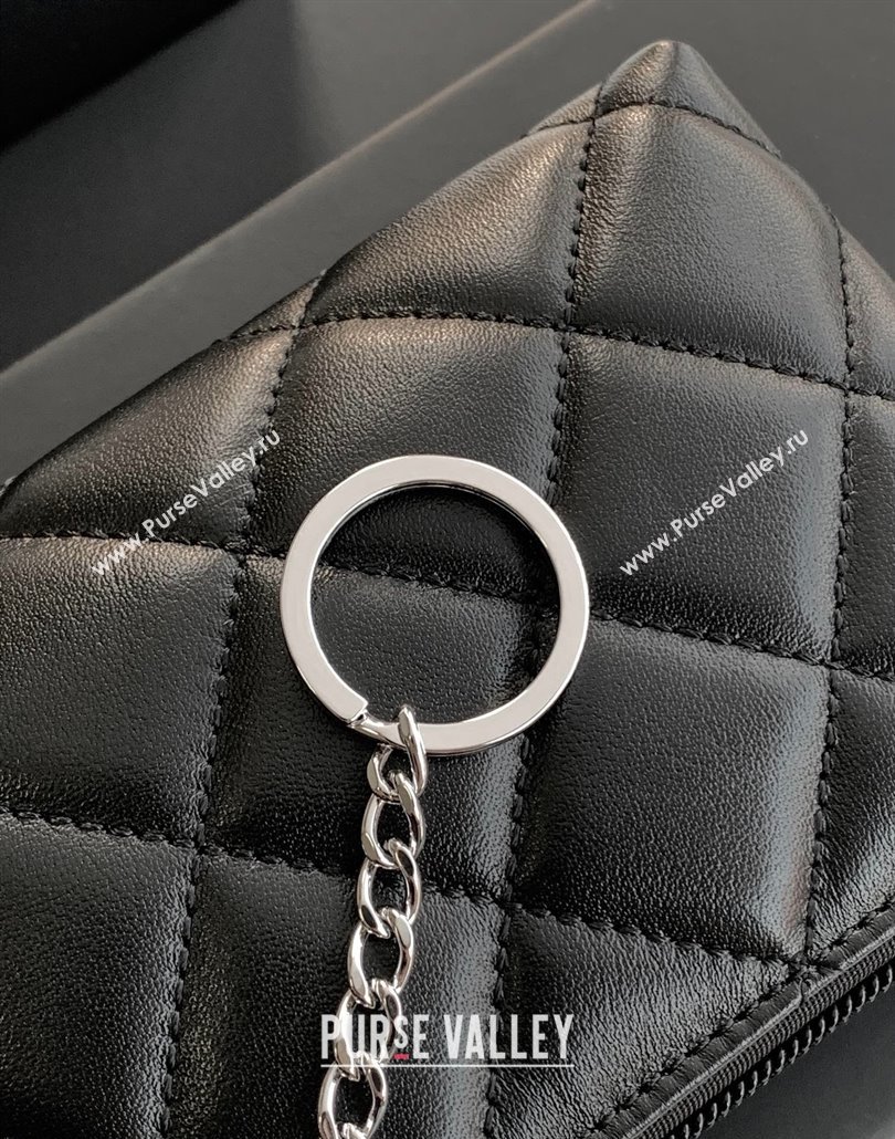 Chanel Quilted Patent Calfskin Pouch with Chain Strap and Maxi CC Black 2025 CH011101 (yezi-250111053)