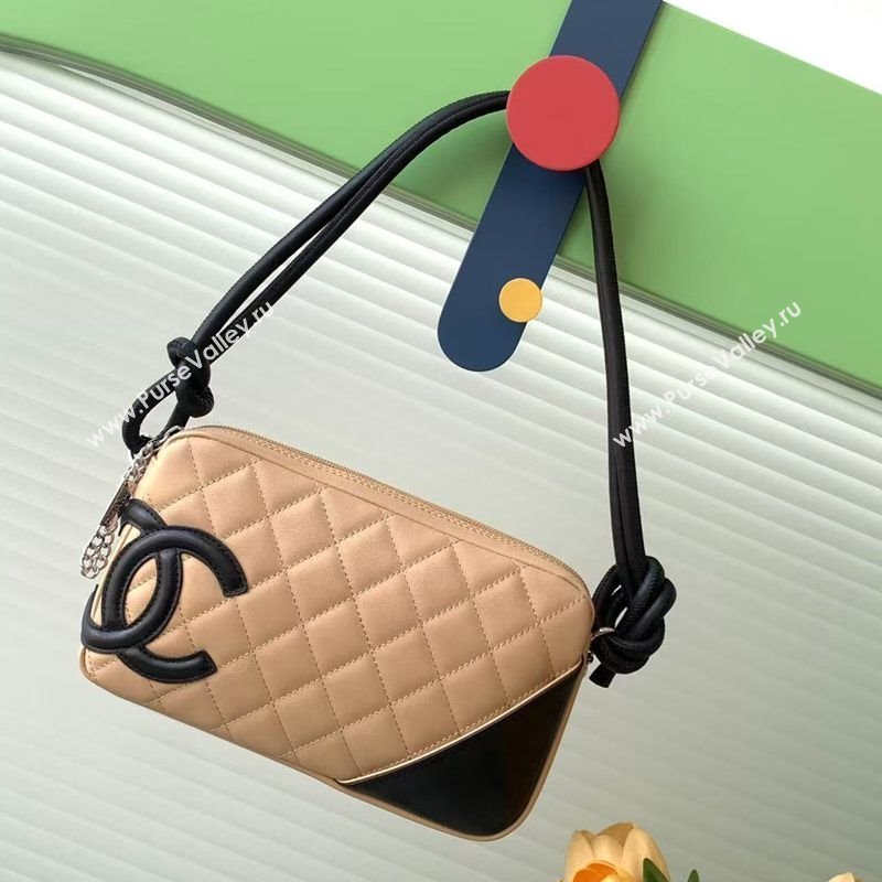 Chanel Quilted Calfskin Leather Hobo Bag with Maxi CC Beige 2025 AS6328 (yezi-250111065)