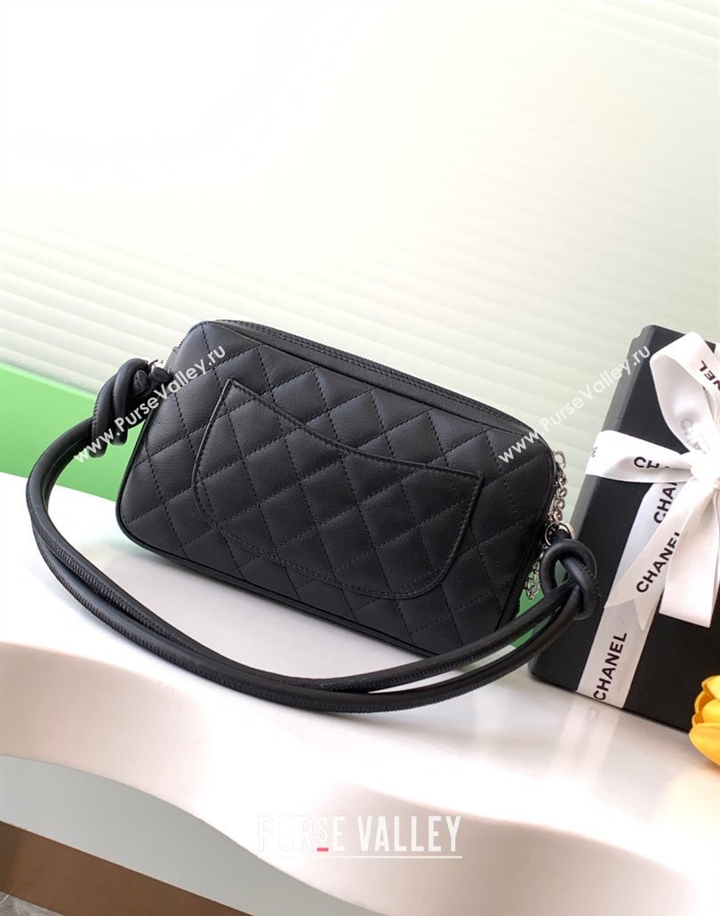 Chanel Quilted Calfskin Leather Hobo Bag with Maxi CC Black1 2025 AS6328 (yezi-250111067)