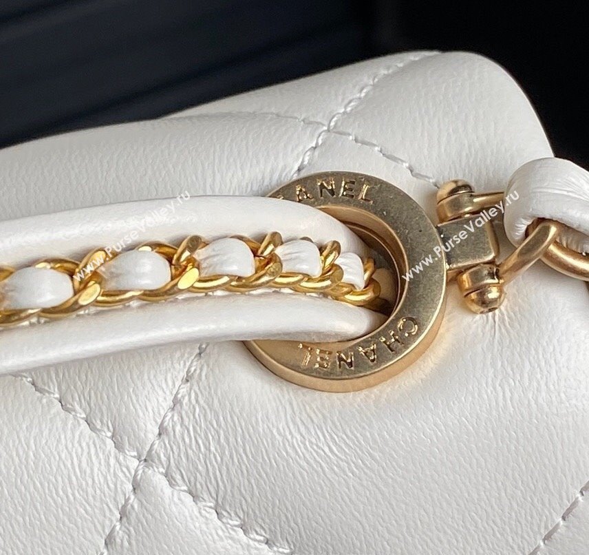 Chanel Quilted Lambskin Mini Flap Bag with Top Handle, Chain and Knot AS5298 White 2025 (yezi-250113053)