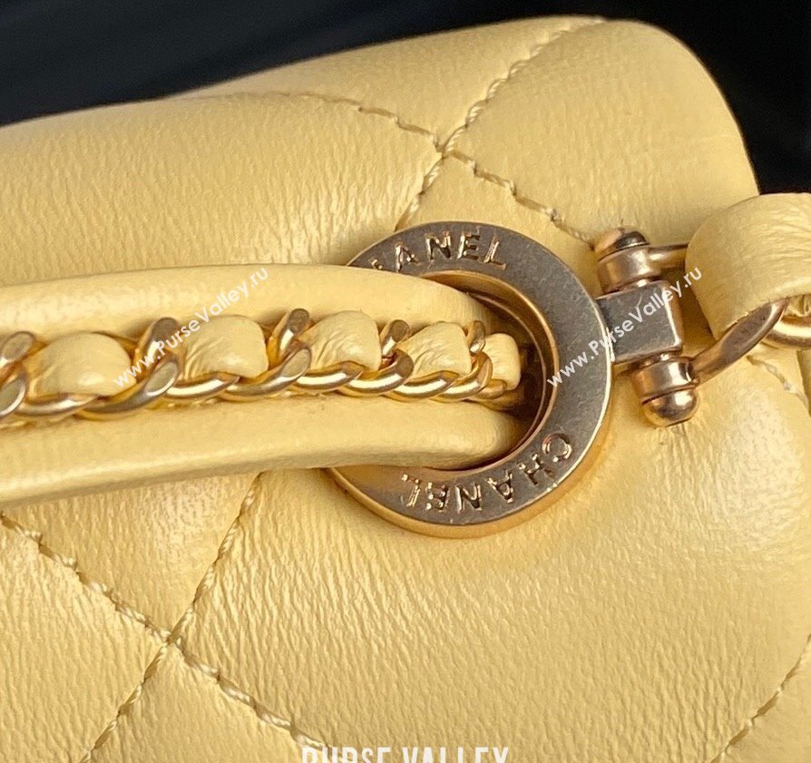 Chanel Quilted Lambskin Mini Flap Bag with Top Handle, Chain and Knot AS5298 Yellow 2025 (yezi-250113055)