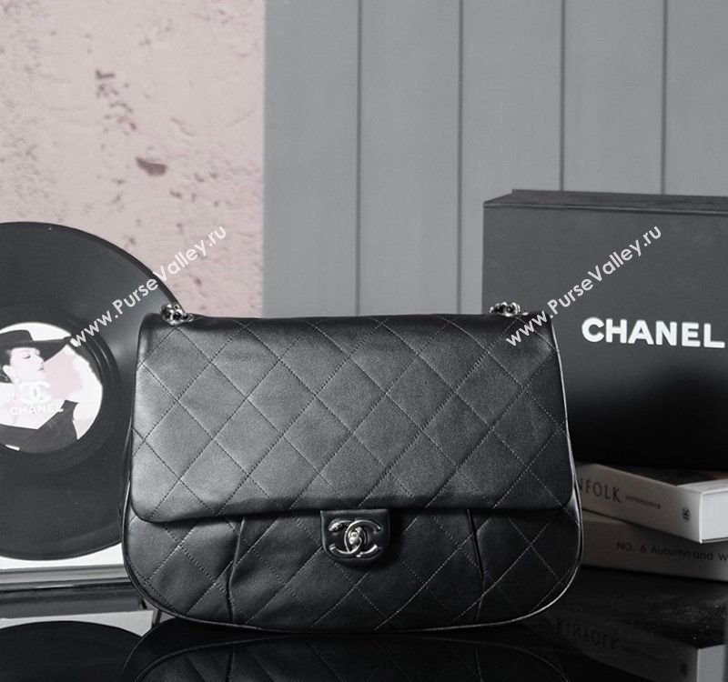 Chanel Vintage Quilted Calfskin Flap Bag Black 2025 0113 (yezi-250113059)