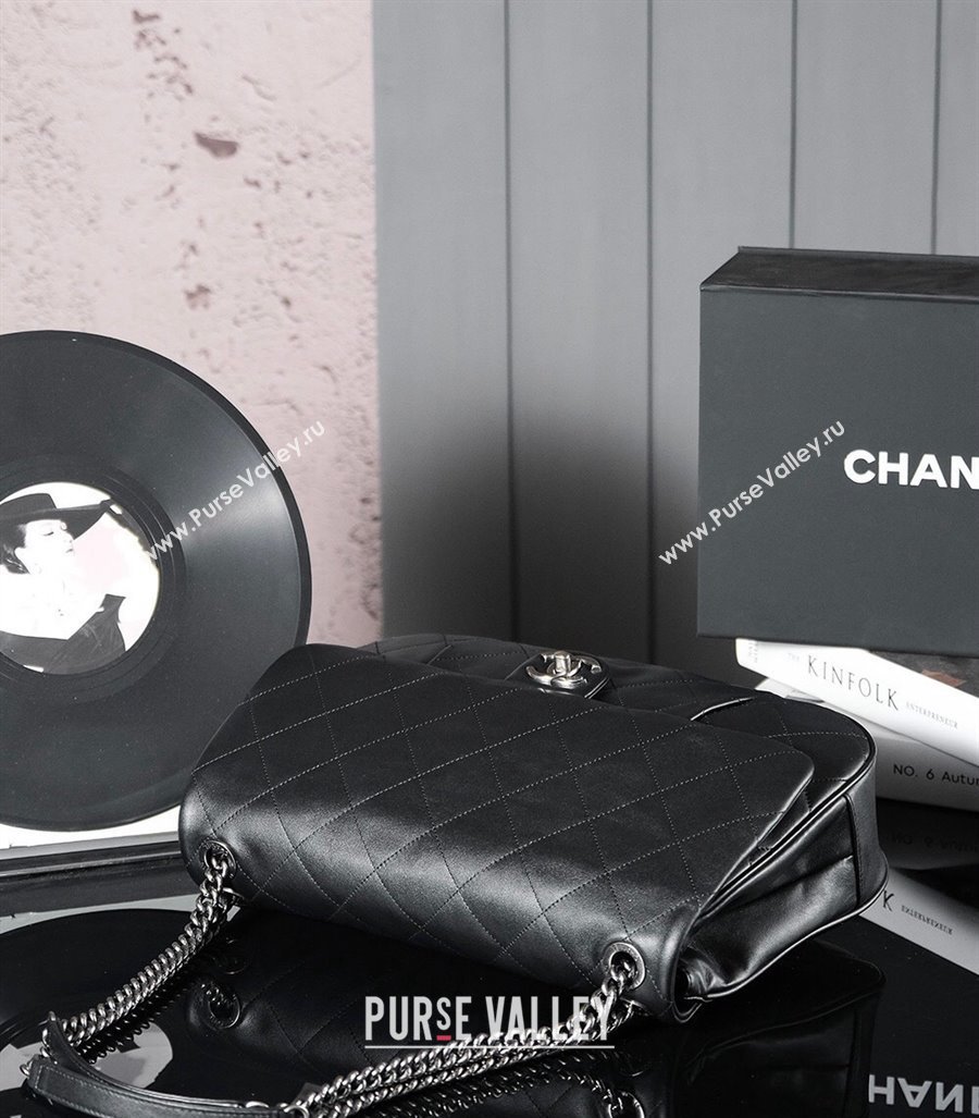 Chanel Vintage Quilted Calfskin Flap Bag Black 2025 0113 (yezi-250113059)