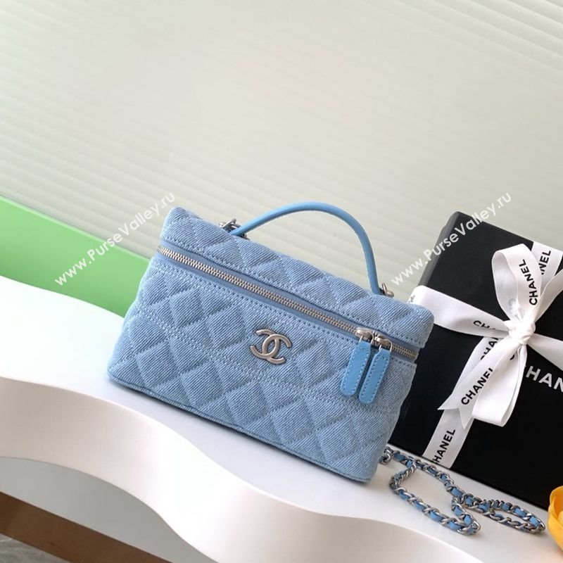 Chanel Light Blue Denim Long Vanity Case with Chain 2025 AP4407 (yezi-250113035)