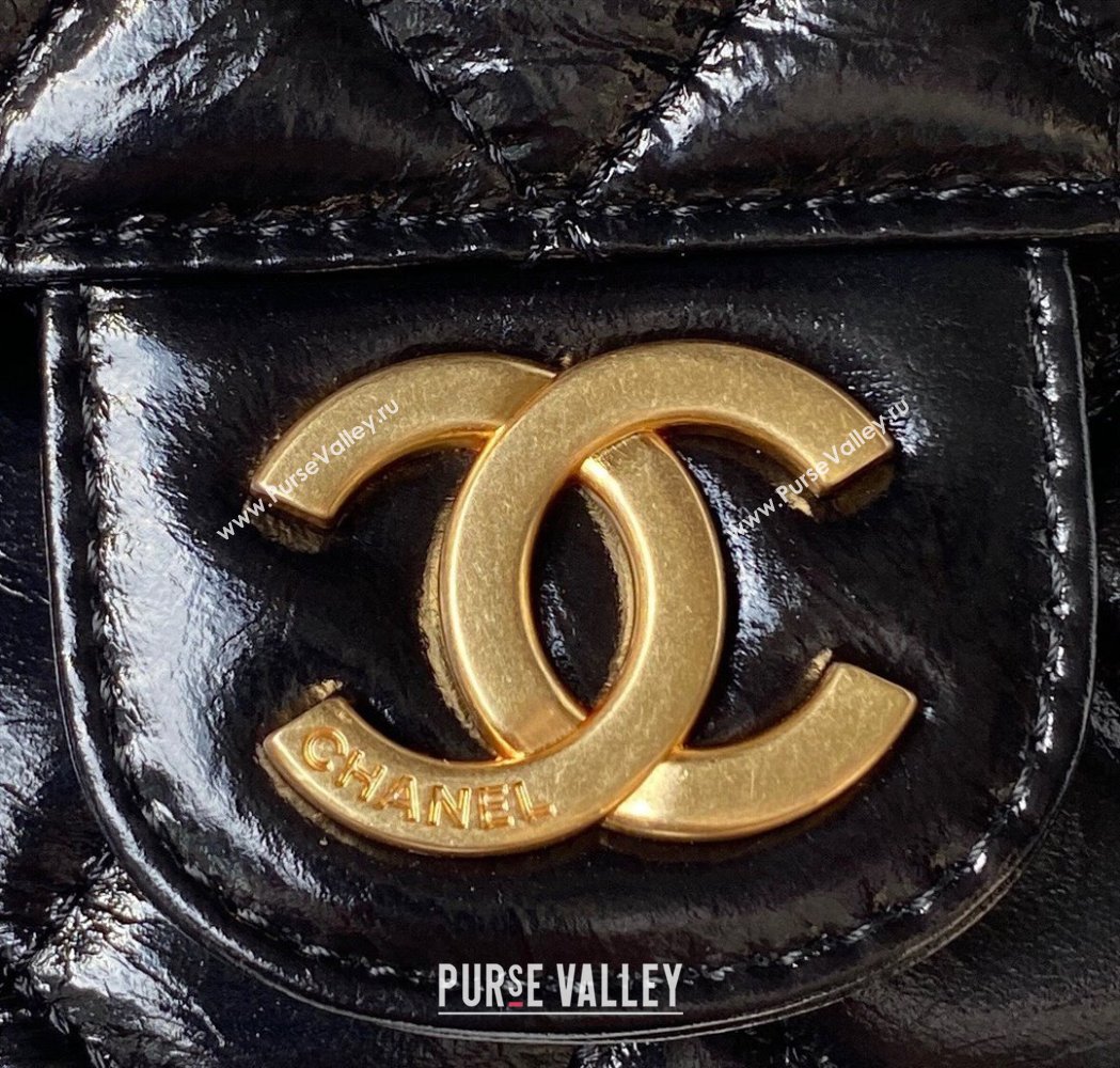 Chanel Shiny Crumpled Calfskin Hobo Bag AS4322 Black 2025 (yezi-250213034)