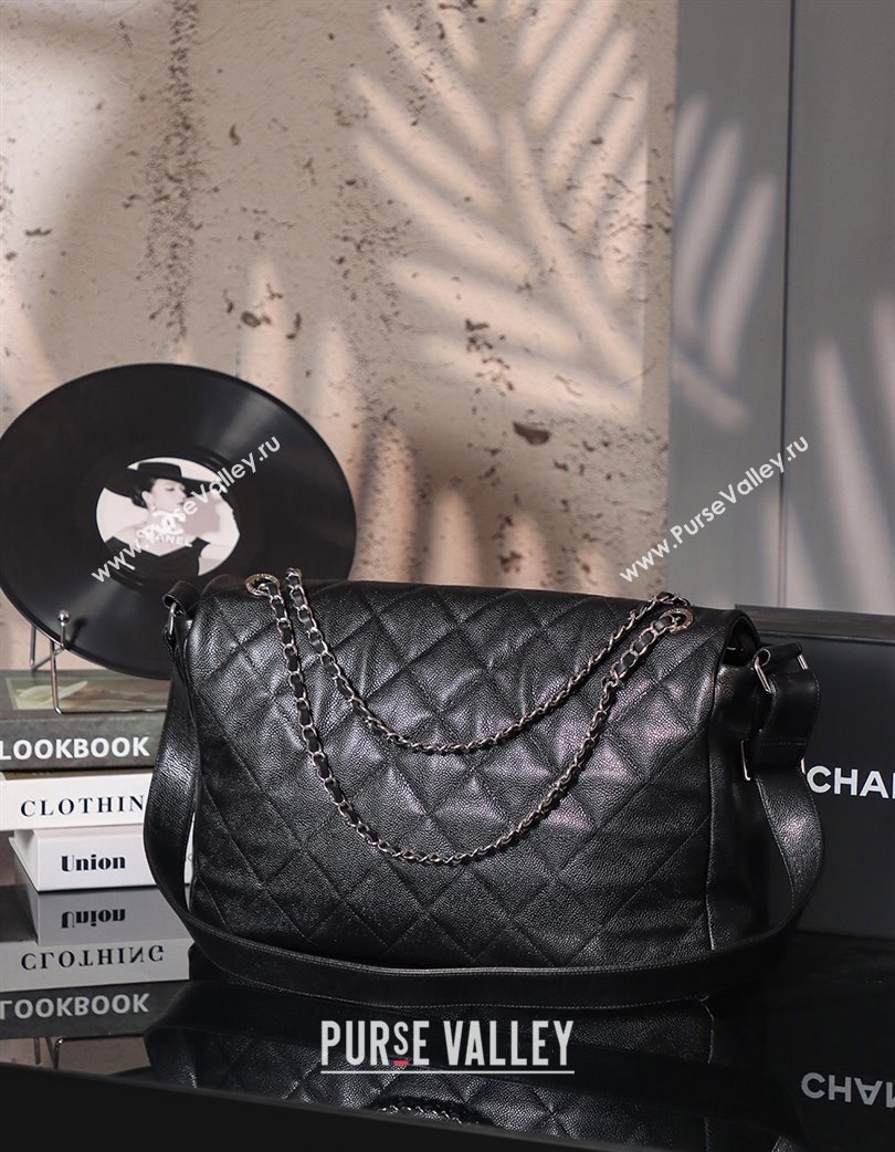 Chanel Vintage XXL Airline Travel Flap Bag in Caviar Grained Calfskin Black/Gunmetal 2025 (yezi-250213063)