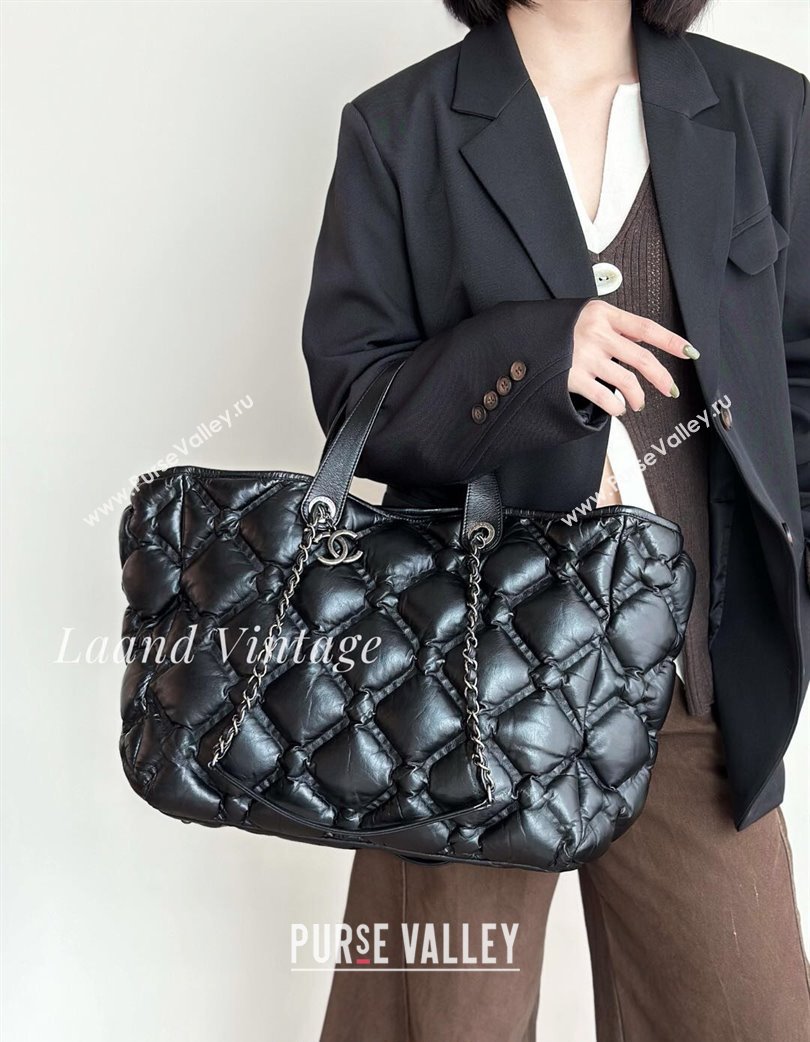 Chanel Vintage Puffer Quilted Shiny Calfskin Shopping Bag Black 2025 (yezi-250213064)