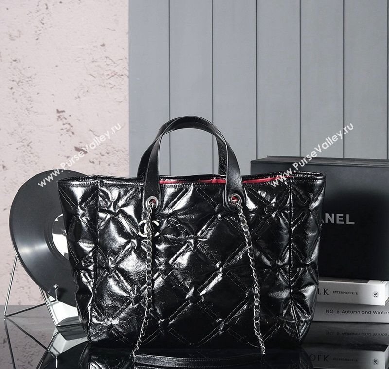Chanel Vintage Puffer Quilted Shiny Calfskin Shopping Bag Black 2025 (yezi-250213064)