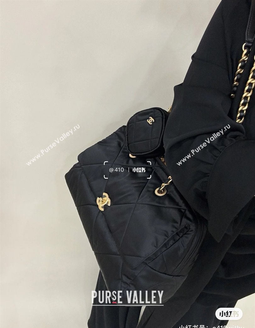 Chanel Black Nylon Flap Travel Bag 2025 0213 (xing-250213068)