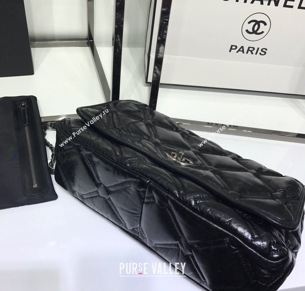 Chanel Vintage Puffer Quilted Shiny Calfskin Flap Bag Black 2025 (For Man and Women) (yezi-250213065)