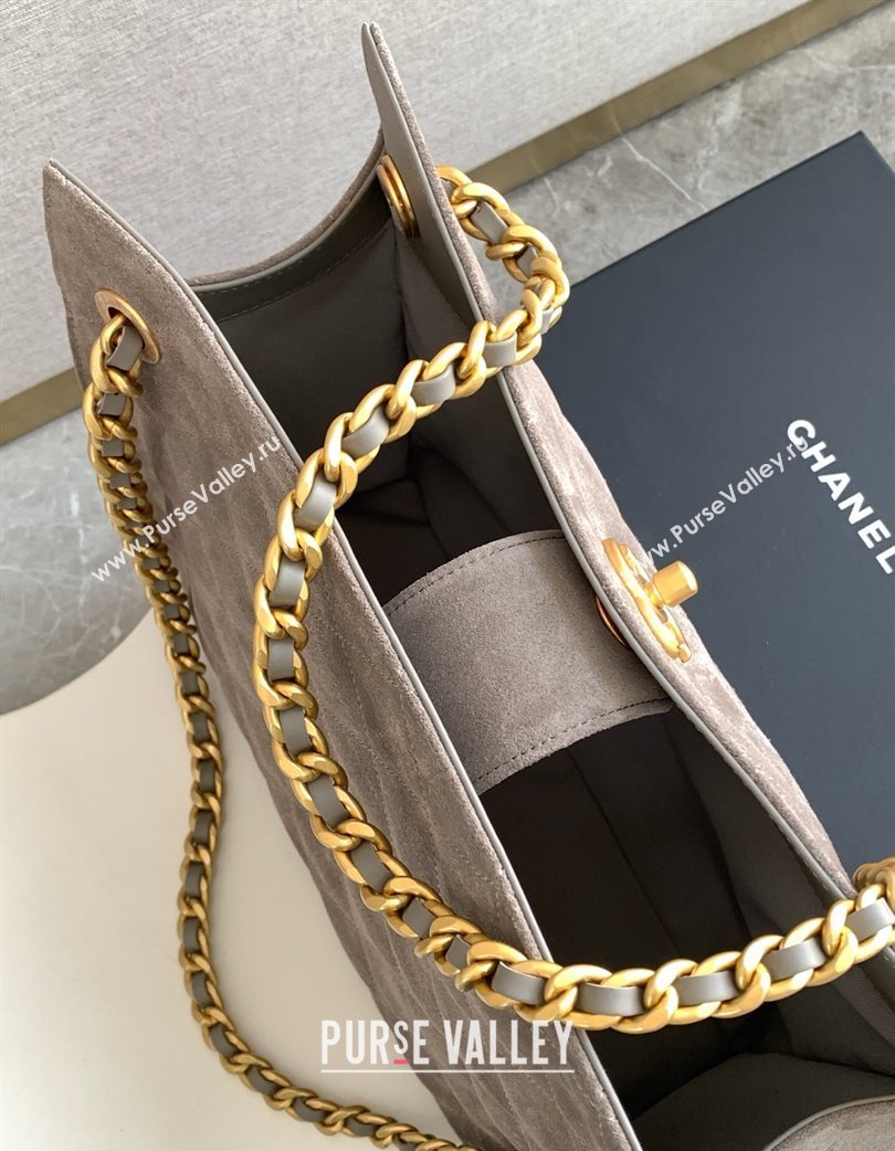 Chanel Quilted Suede Hobo Chain Bag Grey 2025 AS5303 (yezi-250213069)