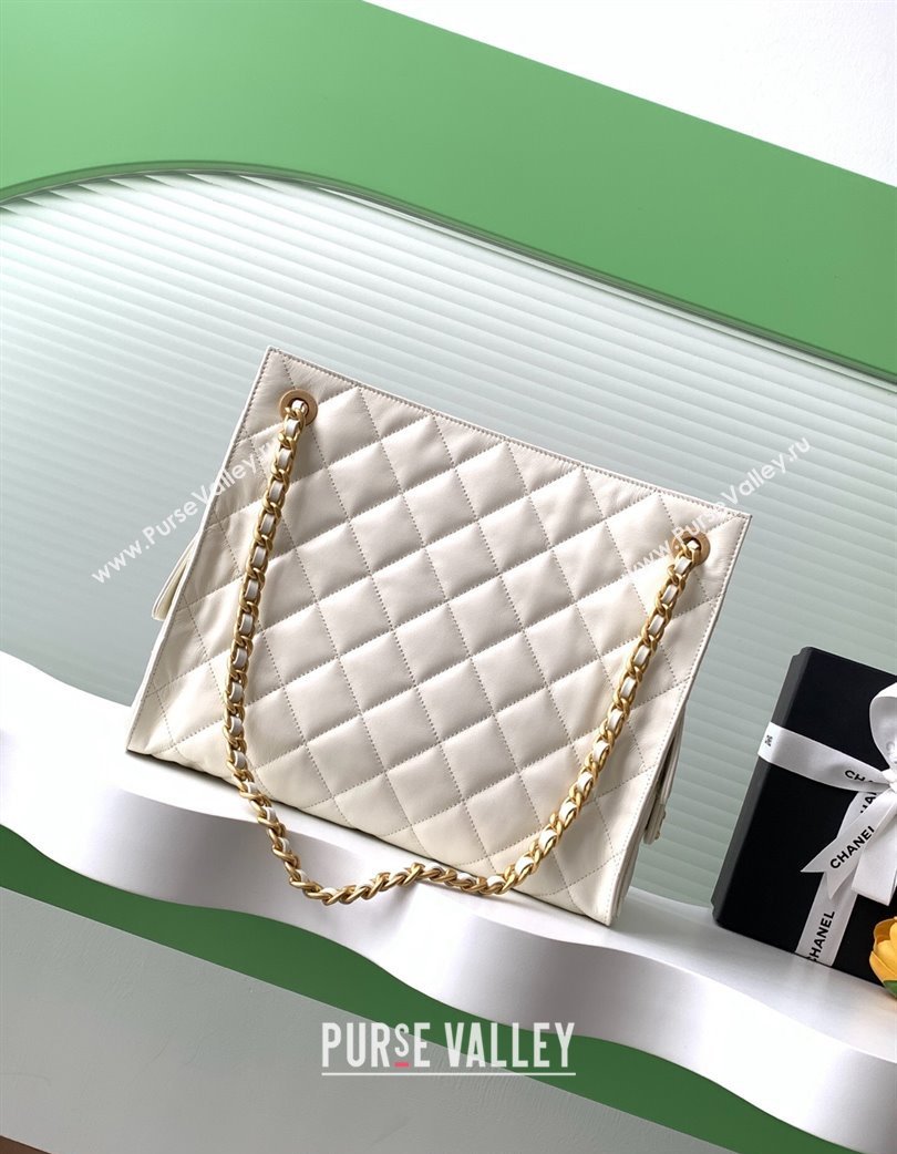 Chanel Quilted Calfskin Hobo Chain Bag White 2025 AS5303 (yezi-250213072)